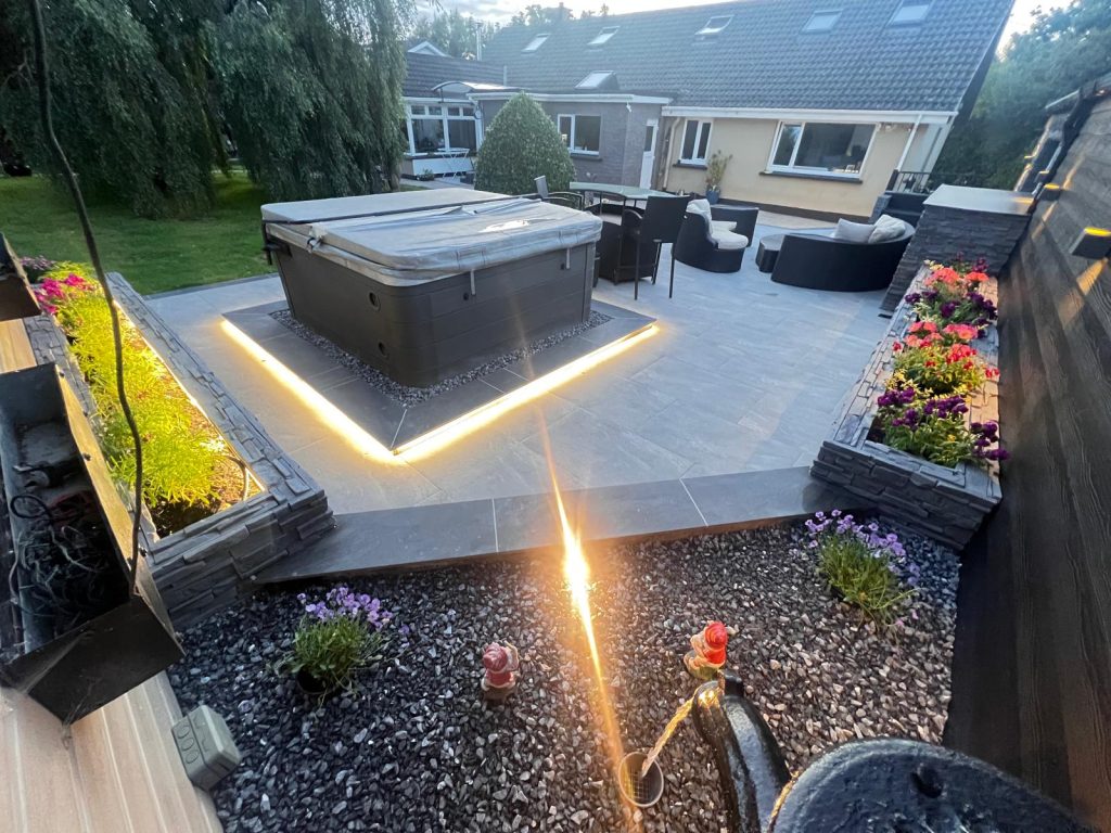 Flowerbeds Walls & Plaster