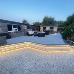 Flowerbeds Walls